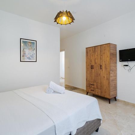 Mel Town Bed & Breakfast อันตัลยา ภายนอก รูปภาพ